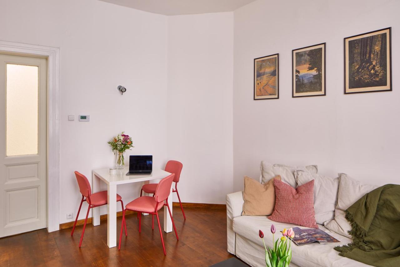 Prague Days - 1Bdr Apt W Netflix - Zizkov Tower المظهر الخارجي الصورة
