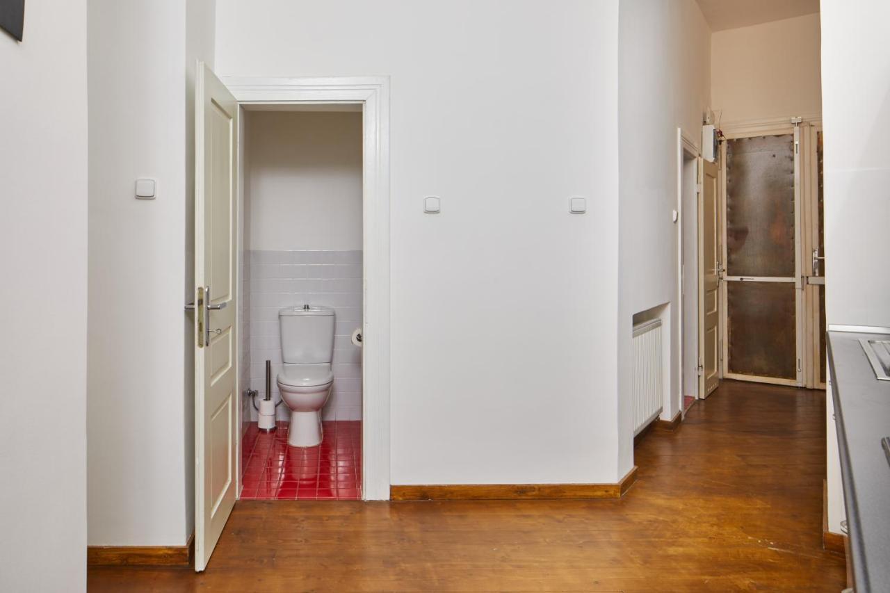 Prague Days - 1Bdr Apt W Netflix - Zizkov Tower المظهر الخارجي الصورة
