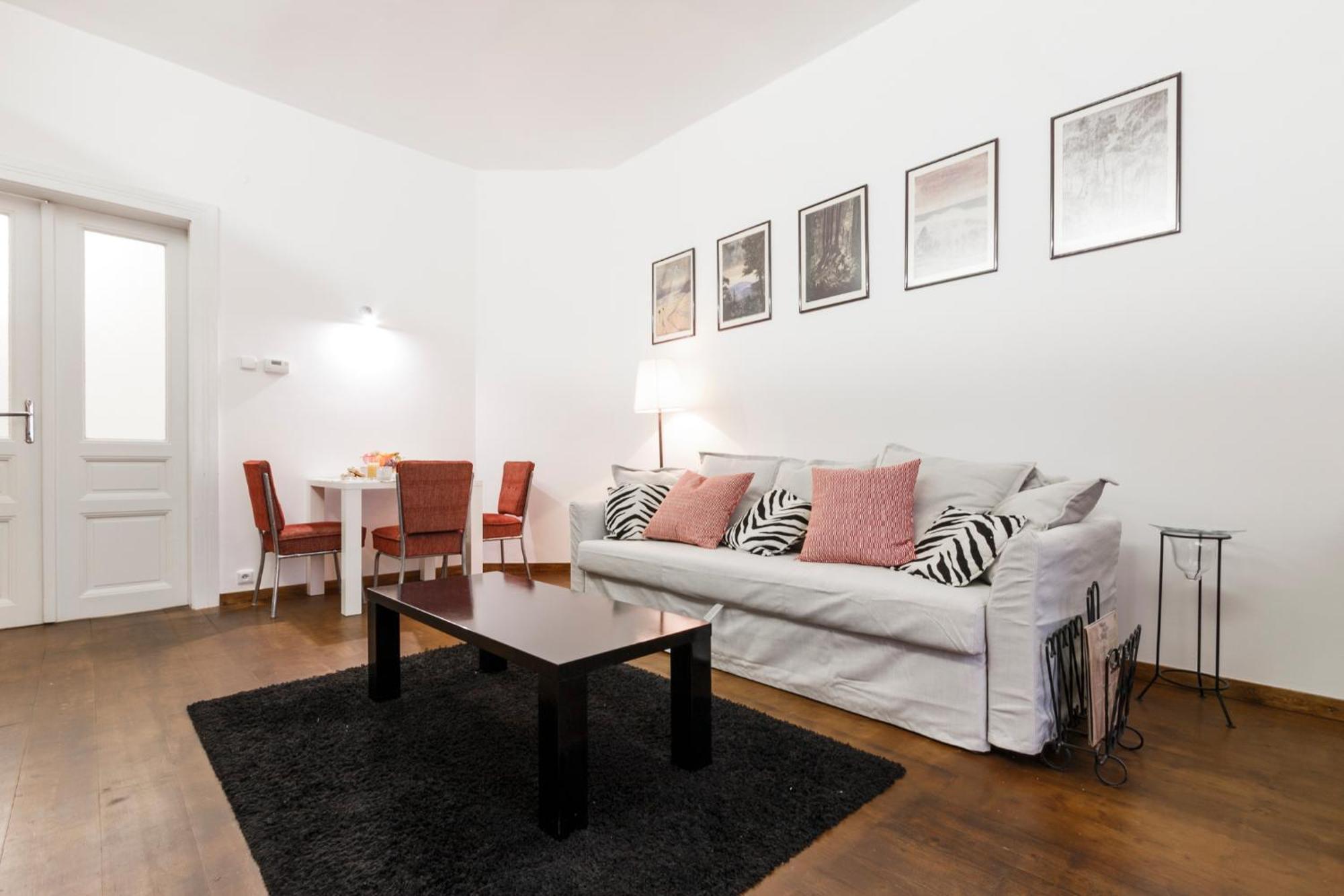 Prague Days - 1Bdr Apt W Netflix - Zizkov Tower المظهر الخارجي الصورة